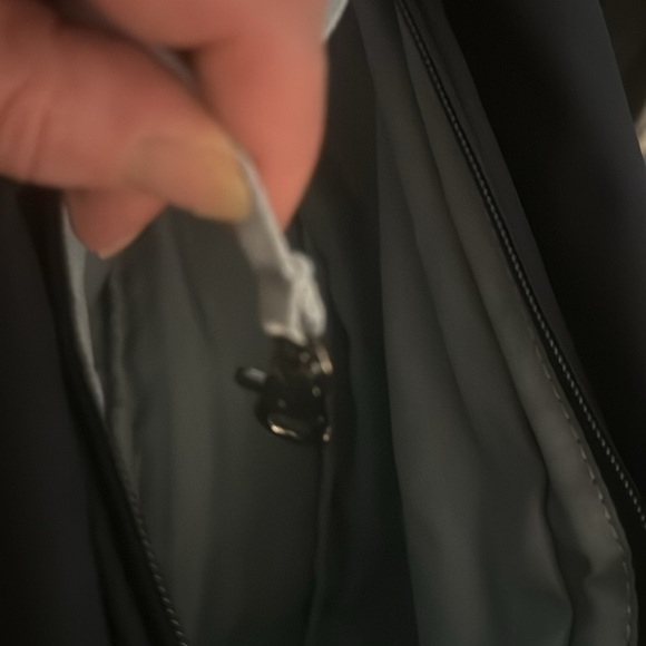 New EBAG - Picture 3 of 7